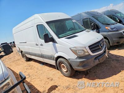 Czwarte zdjęcie samochodu z boku: 2015 MERCEDES-BENZ SPRINTER 2500 DELIVERY VAN VIN:WD3PE8DBXFP136964 - miniatura