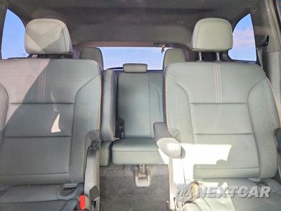 Zdjęcie 10 z 13 samochodu: 2025 GMC ACADIA AT4 VIN:1GKENPRS1SJ228739 - miniatura