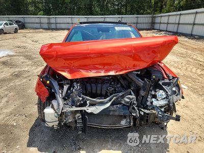 Piąte zdjęcie samochodu w środku: 2019 HYUNDAI VELOSTER 2.0L PREMIUM VIN:KMHTG6AF8KU008854 - miniatura