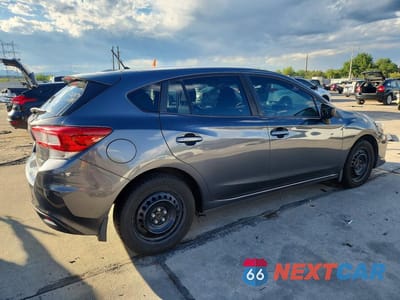 Trzecie zdjęcie samochodu z tyłu: 2021 SUBARU IMPREZA VIN:4S3GTAB65M3708956 - miniatura