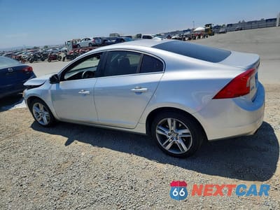 Drugie zdjęcie samochodu z przodu: 2014 VOLVO S60 T5 VIN:YV1612FS8E2278792 - miniatura