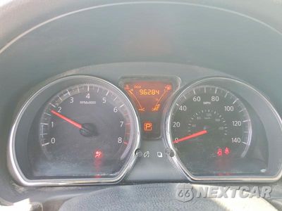 Zdjęcie 9 z 12 samochodu: 2015 NISSAN VERSA NOTE S PLUS VIN:3N1CE2CP3FL427027 - miniatura