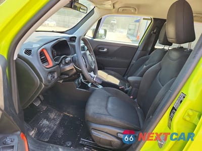 Zdjęcie 7 z 12 samochodu: 2018 JEEP RENEGADE SPORT VIN:ZACCJBAB5JPH73094 - miniatura