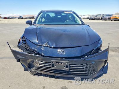 Piąte zdjęcie samochodu w środku: 2026 TOYOTA CAMRY LE VIN:4T1DAACK0TU217042 - miniatura
