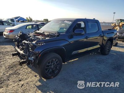 2025 TOYOTA TUNDRA PLATINUM HV 5TFNC5DB5SX100689 - główne zdjęcie licytacji z USA - miniatura