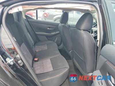 Zdjęcie 10 z 12 samochodu: 2025 NISSAN SENTRA SR VIN:3N1AB8DV9SY300974 - miniatura