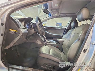 Zdjęcie 7 z 12 samochodu: 2013 HYUNDAI SONATA LIMITED VIN:5NPEC4AC2DH623139 - miniatura