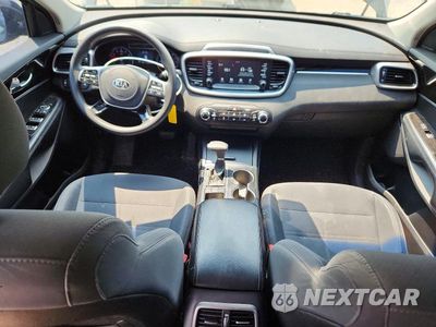 Zdjęcie 8 z 12 samochodu: 2019 KIA SORENTO LX VIN:5XYPG4A35KG501361 - miniatura