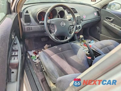 Zdjęcie 8 z 12 samochodu: 2003 NISSAN ALTIMA 3.5 SE VIN:1N4BL11D43C268419 - miniatura