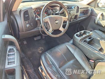 Zdjęcie 8 z 12 samochodu: 2009 CHEVROLET SILVERADO K1500 LT VIN:1GCEK29099Z174284 - miniatura