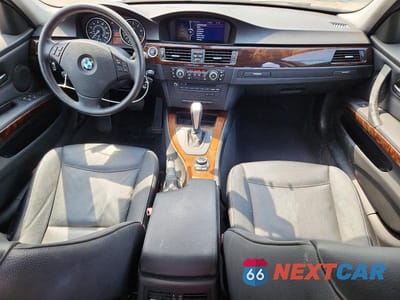 Zdjęcie 8 z 12 samochodu: 2010 BMW 328 XI SULEV VIN:WBAPK5C55AA652781 - miniatura