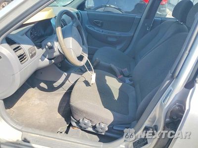Zdjęcie 7 z 12 samochodu: 2002 HYUNDAI ACCENT GL VIN:KMHCG45CX2U391250 - miniatura
