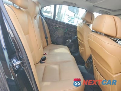 Zdjęcie 10 z 12 samochodu: 2010 BMW 528 I VIN:WBANU5C53AC124338 - miniatura