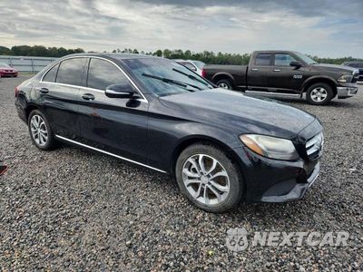 Czwarte zdjęcie samochodu z boku: 2015 MERCEDES-BENZ C 300 4MATIC VIN:55SWF4KB7FU001637 - miniatura