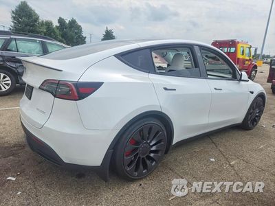 Trzecie zdjęcie samochodu z tyłu: 2024 TESLA MODEL Y VIN:7SAYGDEF5RA318908 - miniatura