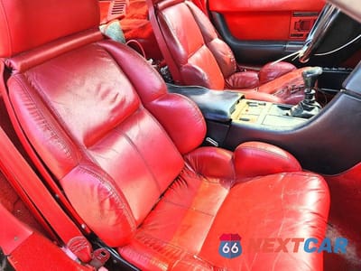 Zdjęcie 11 z 14 samochodu: 1990 CHEVROLET CORVETTE VIN:1G1YY2389L5101675 - miniatura