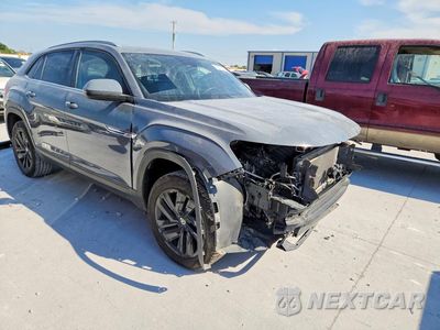Czwarte zdjęcie samochodu z boku: 2022 VOLKSWAGEN ATLAS CROSS SPORT SE VIN:1V2JE2CA4NC227427 - miniatura