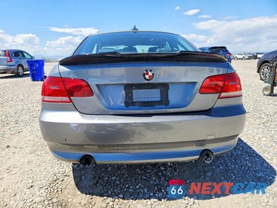 Zdjęcie 6 z 13 samochodu: 2010 BMW 335 XI VIN:WBAWC7C5XAE271344 - miniatura