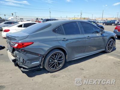 Trzecie zdjęcie samochodu z tyłu: 2025 TOYOTA CAMRY SE VIN:4T1DAACK2SU596625 - miniatura
