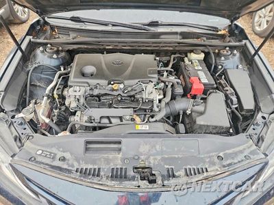 Zdjęcie 11 z 12 samochodu: 2018 TOYOTA CAMRY SE VIN:4T1B11HK6JU536104 - miniatura