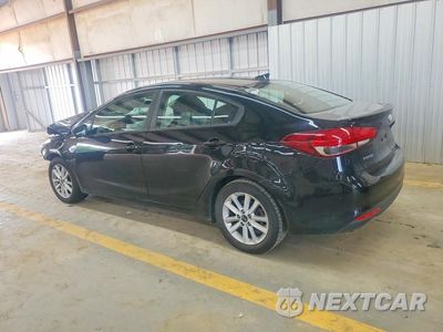 Drugie zdjęcie samochodu z przodu: 2017 KIA FORTE S VIN:3KPFL4A72HE090632 - miniatura