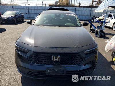 Piąte zdjęcie samochodu w środku: 2024 HONDA ACCORD HYBRID SPORT VIN:1HGCY2F5XRA041748 - miniatura