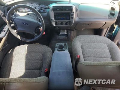 Zdjęcie 8 z 13 samochodu: 2001 FORD EXPLORER SPORT VIN:1FMYU60E21UA97827 - miniatura