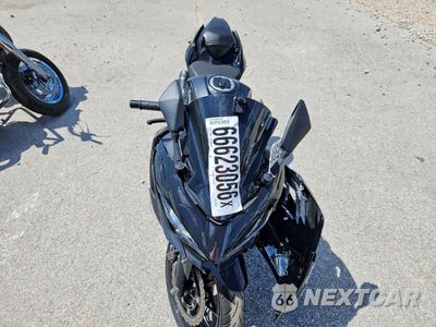 Piąte zdjęcie samochodu w środku: 2023 KAWASAKI EX400 VIN:JKAEXKH1XPDAK8026 - miniatura