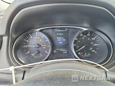 Zdjęcie 9 z 13 samochodu: 2016 NISSAN ROGUE S VIN:KNMAT2MV0GP651000 - miniatura