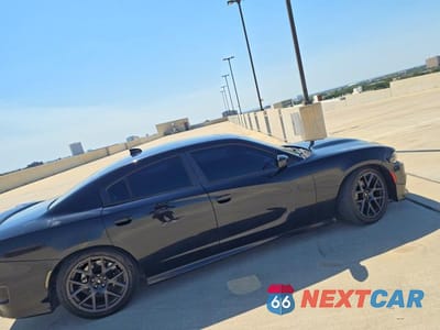 2017 DODGE CHARGER R 2C3CDXGJ8HH614086 - główne zdjęcie licytacji z USA - miniatura