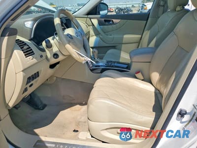 Zdjęcie 7 z 13 samochodu: 2010 INFINITI FX35 BASE VIN:JN8AS1MWXAM850302 - miniatura
