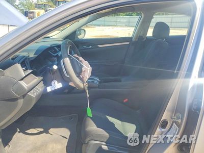 Zdjęcie 7 z 12 samochodu: 2017 HONDA CIVIC LX VIN:19XFC2F58HE003411 - miniatura