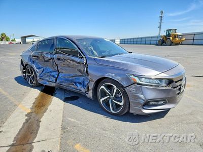 Czwarte zdjęcie samochodu z boku: 2019 HONDA ACCORD SPORT VIN:1HGCV1F33KA162810 - miniatura