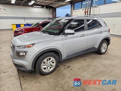 2020 HYUNDAI VENUE SEL KMHRC8A31LU029960 - główne zdjęcie licytacji z USA - miniatura