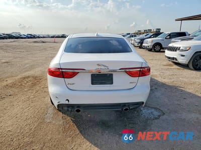 Zdjęcie 6 z 12 samochodu: 2018 JAGU JAGUAR XF 2WD 4C 4D SEDAN 25T VIN:SAJBR4FX7JCY70596 - miniatura