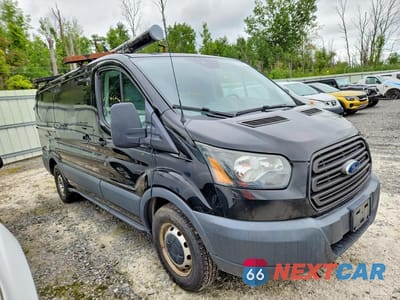 Czwarte zdjęcie samochodu z boku: 2015 FORD TRANSIT VAN T-150 VIN:1FTYE1YM7FKA25007 - miniatura