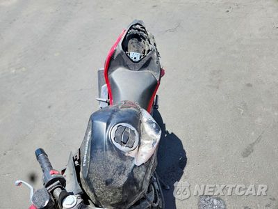 Piąte zdjęcie samochodu w środku: 2025 KAWASAKI EX500 VIN:ML5EXGG16SDA68482 - miniatura
