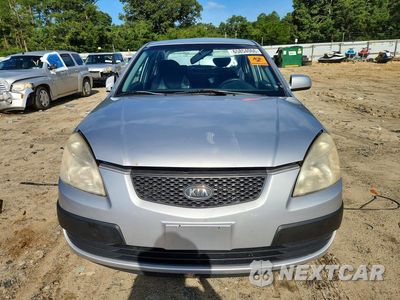 Piąte zdjęcie samochodu w środku: 2006 KIA RIO BASE VIN:KNADE123466102226 - miniatura