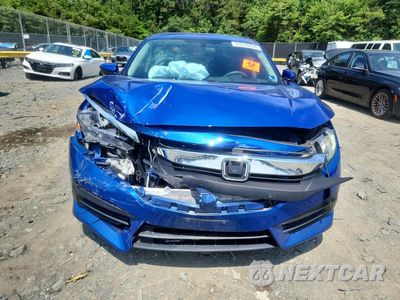 Piąte zdjęcie samochodu w środku: 2018 HONDA CIVIC LX VIN:19XFC2F59JE203946 - miniatura