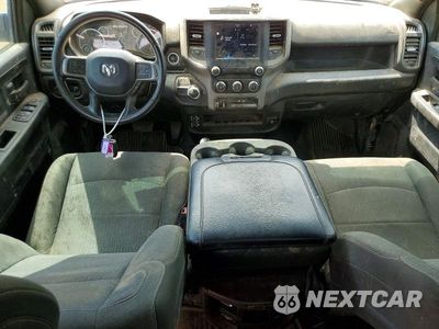Zdjęcie 8 z 12 samochodu: 2022 RAM 2500 TRADESMAN VIN:3C6UR5HJXNG147017 - miniatura