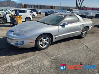 1999 PONTIAC FIREBIRD 2G2FS22KXX2224078 - główne zdjęcie licytacji z USA - miniatura