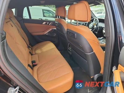 Zdjęcie 11 z 13 samochodu: 2023 BMW X6 M50I VIN:5UXCY8C02P9N57142 - miniatura