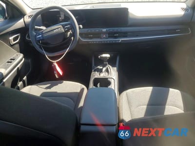 Zdjęcie 8 z 12 samochodu: 2025 KIA K4 LX VIN:3KPFT4DE0SE134189 - miniatura