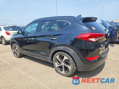 Drugie zdjęcie samochodu z przodu: 2016 HYUNDAI TUCSON LIMITED VIN:KM8J33A23GU129541 - miniatura
