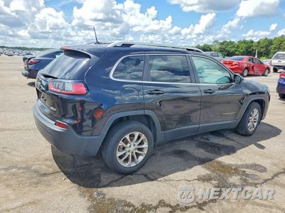Trzecie zdjęcie samochodu z tyłu: 2019 JEEP CHEROKEE LATITUDE VIN:1C4PJLCB5KD171221 - miniatura