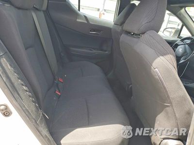 Zdjęcie 11 z 13 samochodu: 2018 TOYOTA C-HR XLE VIN:NMTKHMBX1JR057906 - miniatura