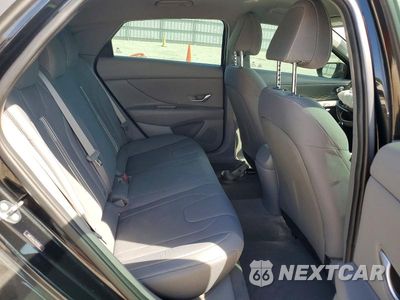 Zdjęcie 10 z 13 samochodu: 2023 HYUNDAI ELANTRA SEL VIN:5NPLS4AG7PH111619 - miniatura