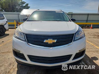 Piąte zdjęcie samochodu w środku: 2017 CHEVROLET TRAVERSE LS VIN:1GNKRFED8HJ312299 - miniatura