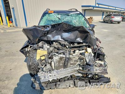 Piąte zdjęcie samochodu w środku: 2021 SUBARU FORESTER PREMIUM VIN:JF2SKAJC5MH542401 - miniatura