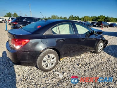 Trzecie zdjęcie samochodu z tyłu: 2014 CHEVROLET CRUZE LS VIN:1G1PA5SHXE7405818 - miniatura
